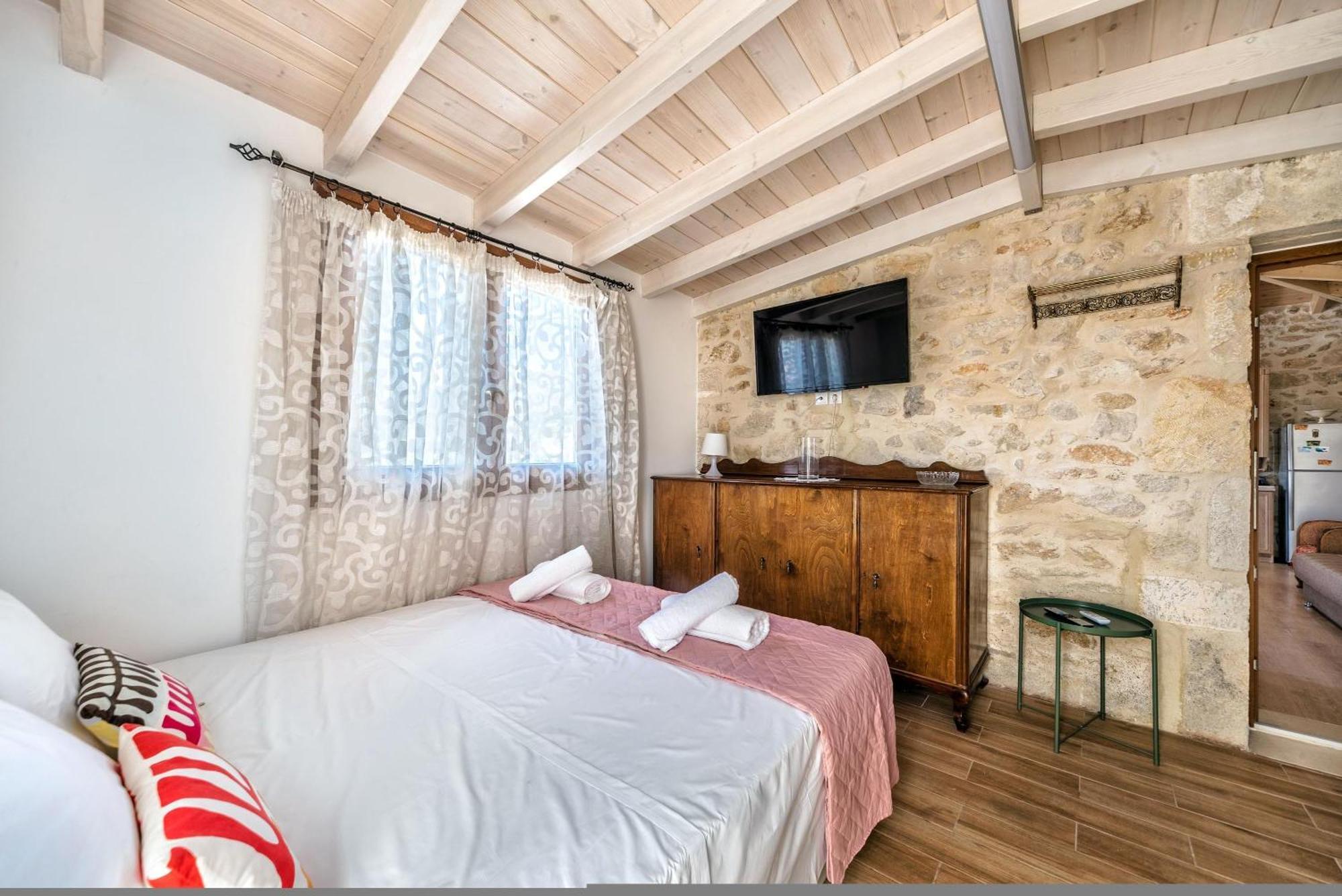 Guest House Aphrodite Kato Archanes ภายนอก รูปภาพ