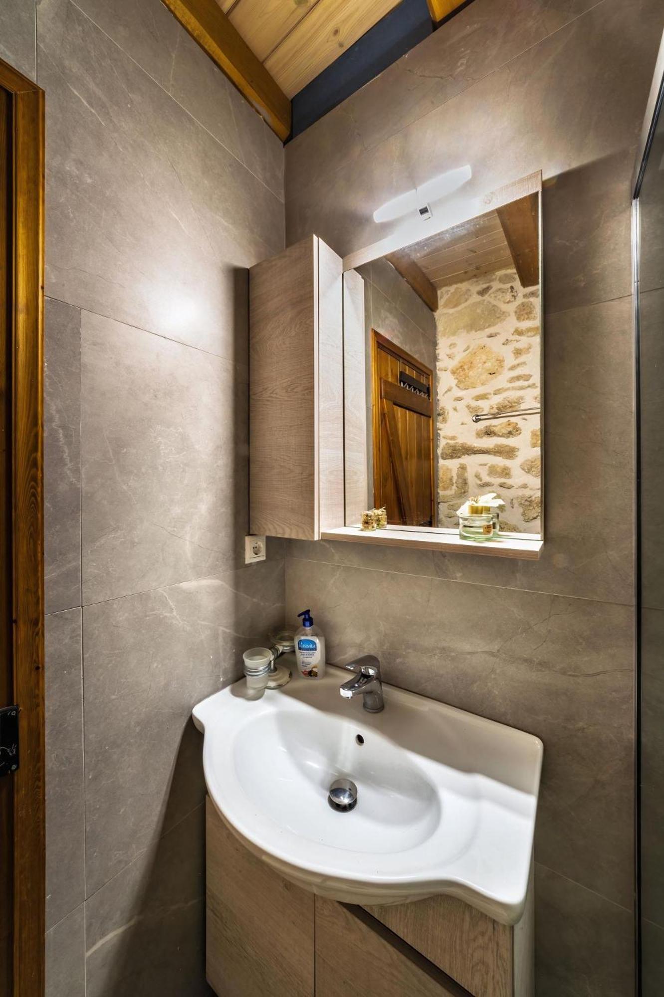 Guest House Aphrodite Kato Archanes ภายนอก รูปภาพ